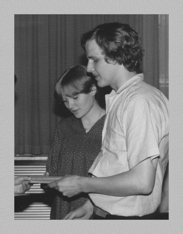 Ingrid Ferwerda (1960) en Hans Coenradi (1959) op hun huwelijksdag 11 maart 1980 in Amsterdam