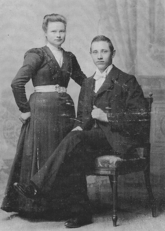 Gerardus Stoeltjes (1883-1937) & Johanna Maria Stoeltjes-Velder (1883-1927)